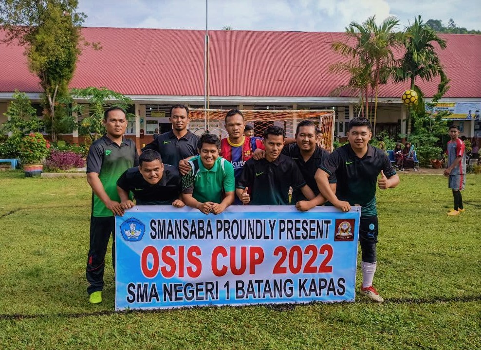 OSIS Cup Tournament futsal SMA Negeri 1 Batang Kapas Antar Kelas